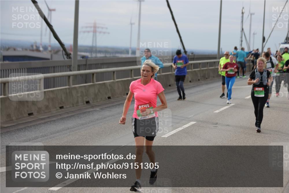 03.10.2025 - Köhlbrandbrückenlauf Jannik Wohlers http://msf.ph/oto/9151305 03.10.2025 15:58:02 Position 1  meine-sportfotos.de