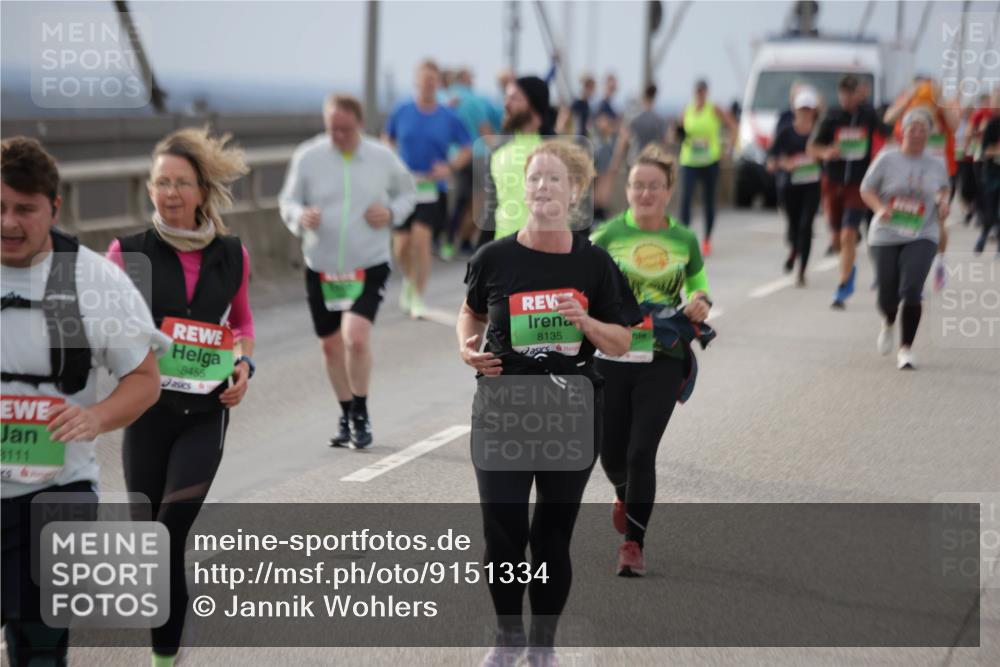 03.10.2025 - Köhlbrandbrückenlauf Jannik Wohlers http://msf.ph/oto/9151334 03.10.2025 15:58:07 Position 1 3111, 8455, 8135 meine-sportfotos.de