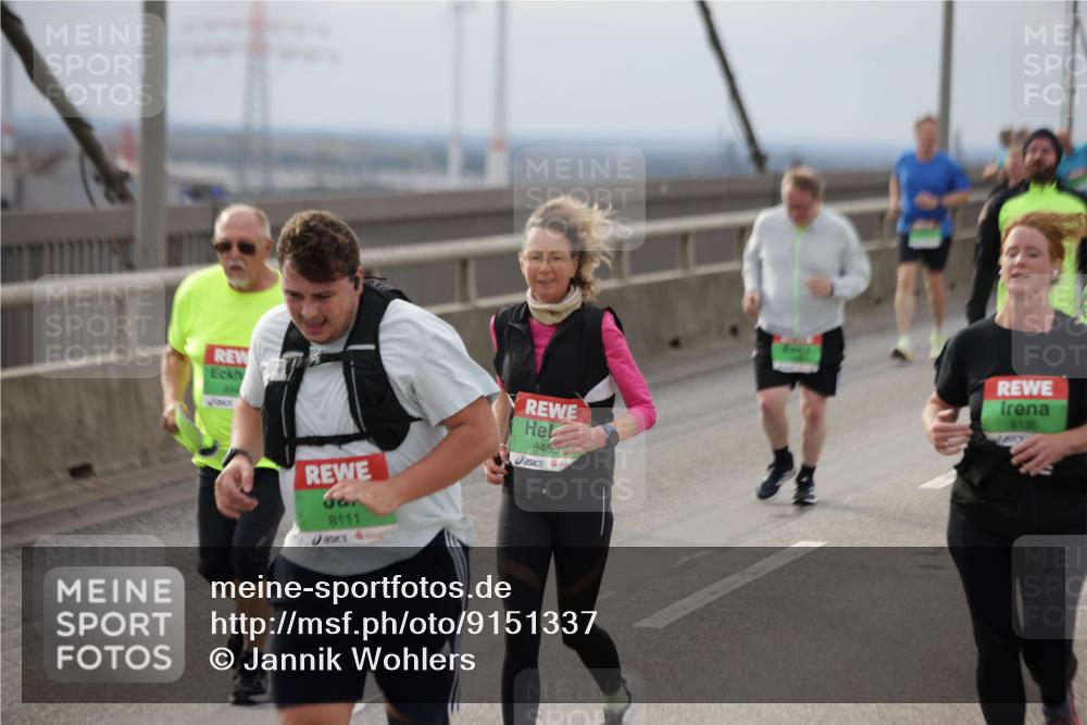 03.10.2025 - Köhlbrandbrückenlauf Jannik Wohlers http://msf.ph/oto/9151337 03.10.2025 15:58:08 Position 1 8111, 8455, 8135, 347 meine-sportfotos.de