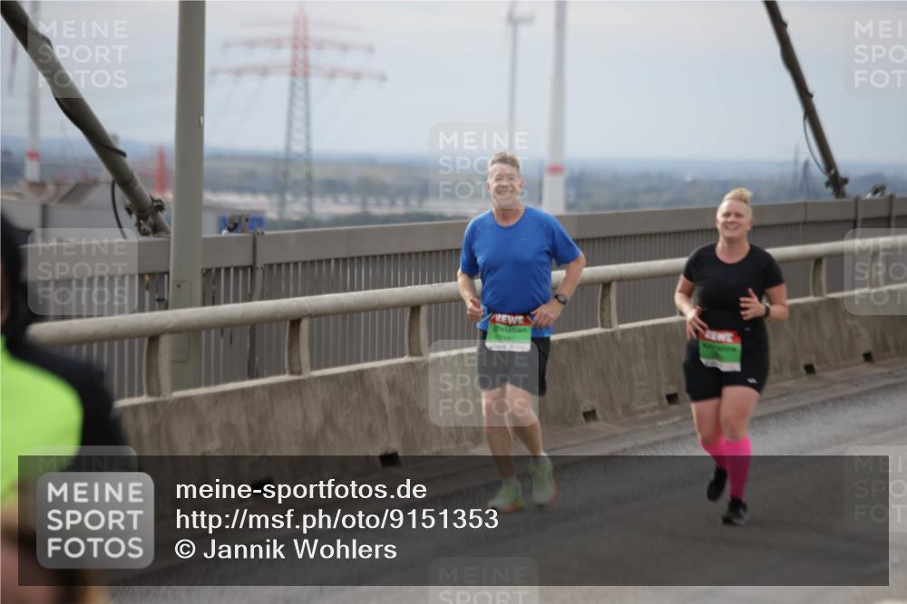 03.10.2025 - Köhlbrandbrückenlauf Jannik Wohlers http://msf.ph/oto/9151353 03.10.2025 15:58:12 Position 1 687 meine-sportfotos.de