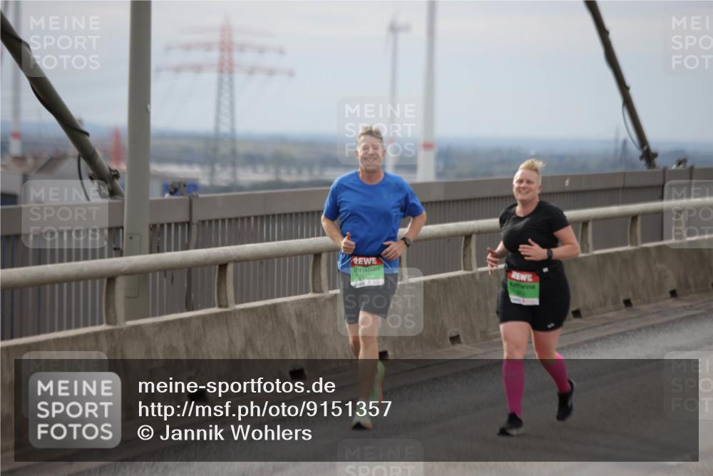03.10.2025 - Köhlbrandbrückenlauf Jannik Wohlers http://msf.ph/oto/9151357 03.10.2025 15:58:12 Position 1 7687 meine-sportfotos.de