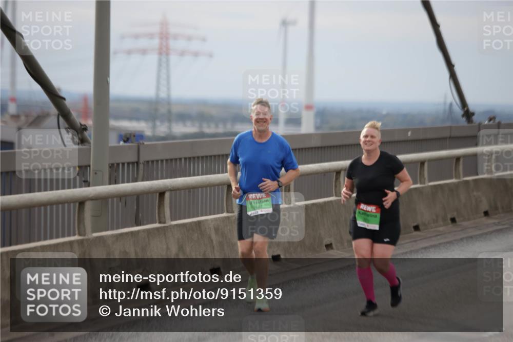 03.10.2025 - Köhlbrandbrückenlauf Jannik Wohlers http://msf.ph/oto/9151359 03.10.2025 15:58:12 Position 1 7687 meine-sportfotos.de
