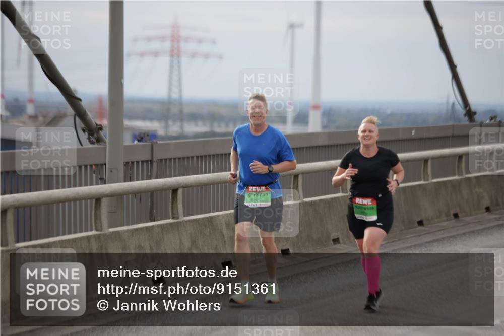 03.10.2025 - Köhlbrandbrückenlauf Jannik Wohlers http://msf.ph/oto/9151361 03.10.2025 15:58:12 Position 1 7687 meine-sportfotos.de