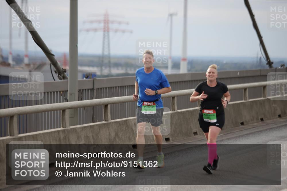 03.10.2025 - Köhlbrandbrückenlauf Jannik Wohlers http://msf.ph/oto/9151362 03.10.2025 15:58:12 Position 1 7687 meine-sportfotos.de