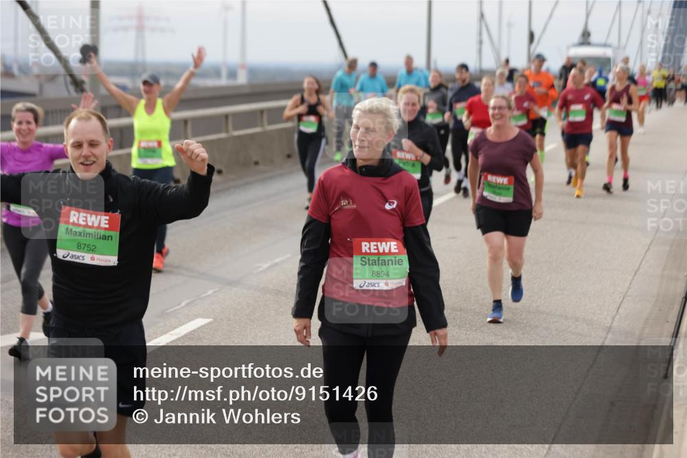 03.10.2025 - Köhlbrandbrückenlauf Jannik Wohlers http://msf.ph/oto/9151426 03.10.2025 15:58:21 Position 1 8752, 8894 meine-sportfotos.de