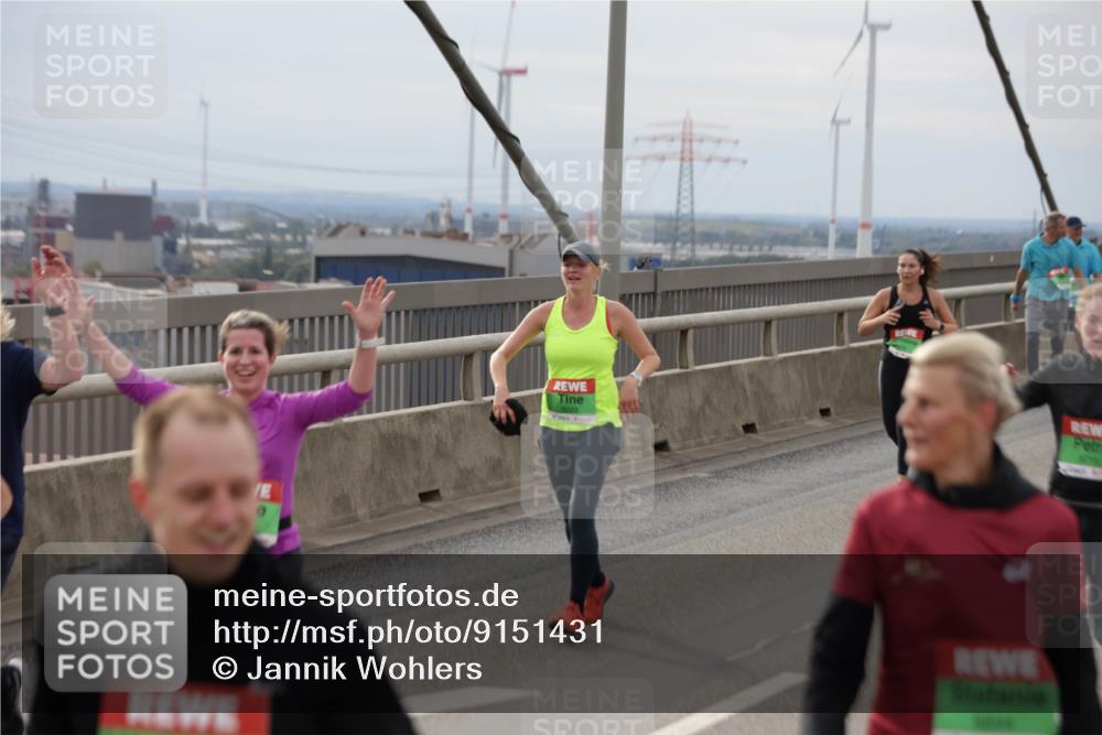 03.10.2025 - Köhlbrandbrückenlauf Jannik Wohlers http://msf.ph/oto/9151431 03.10.2025 15:58:21 Position 1 8223 meine-sportfotos.de