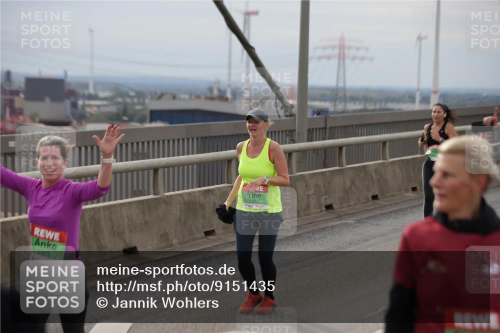 03.10.2025 - Köhlbrandbrückenlauf Jannik Wohlers http://msf.ph/oto/9151435 03.10.2025 15:58:22 Position 1 9640, 8223 meine-sportfotos.de
