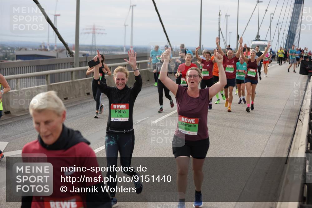 03.10.2025 - Köhlbrandbrückenlauf Jannik Wohlers http://msf.ph/oto/9151440 03.10.2025 15:58:23 Position 1 8715, 8634 meine-sportfotos.de