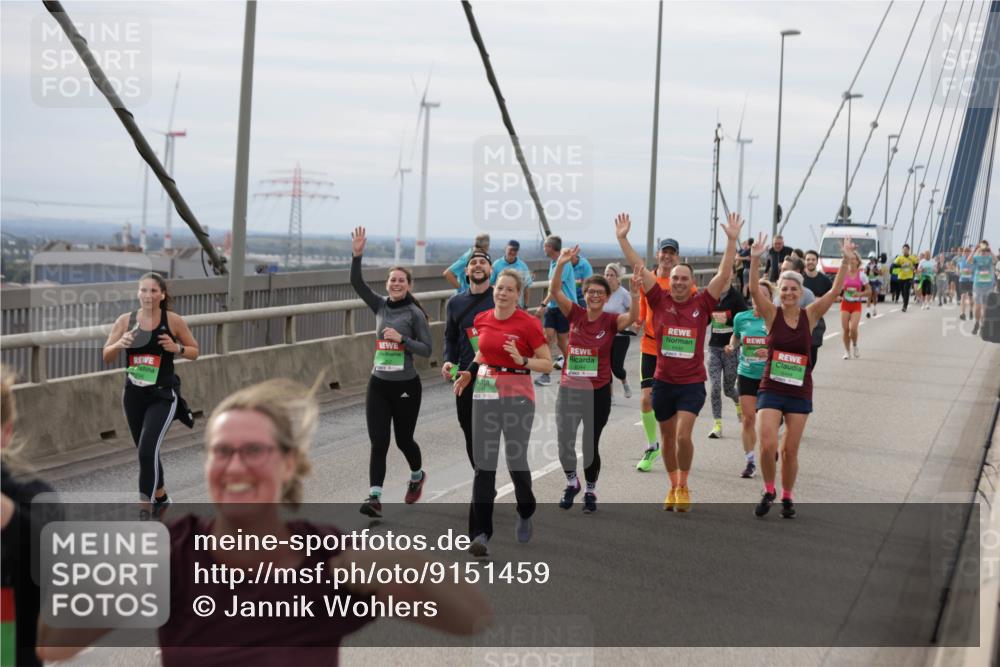 03.10.2025 - Köhlbrandbrückenlauf Jannik Wohlers http://msf.ph/oto/9151459 03.10.2025 15:58:24 Position 1 8344, 8444 meine-sportfotos.de