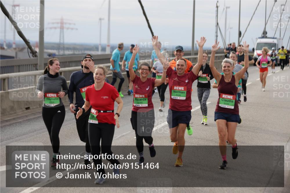 03.10.2025 - Köhlbrandbrückenlauf Jannik Wohlers http://msf.ph/oto/9151464 03.10.2025 15:58:25 Position 1 8344, 8252, 8446, 8444 meine-sportfotos.de