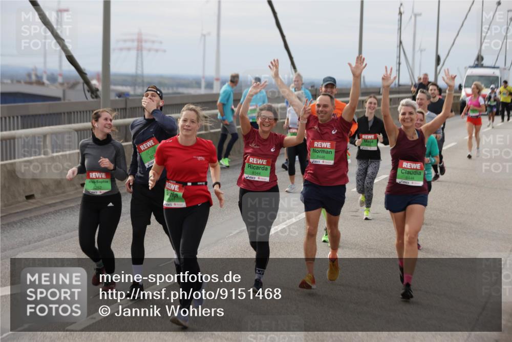 03.10.2025 - Köhlbrandbrückenlauf Jannik Wohlers http://msf.ph/oto/9151468 03.10.2025 15:58:25 Position 1 8252, 97, 8344, 8446, 8444 meine-sportfotos.de