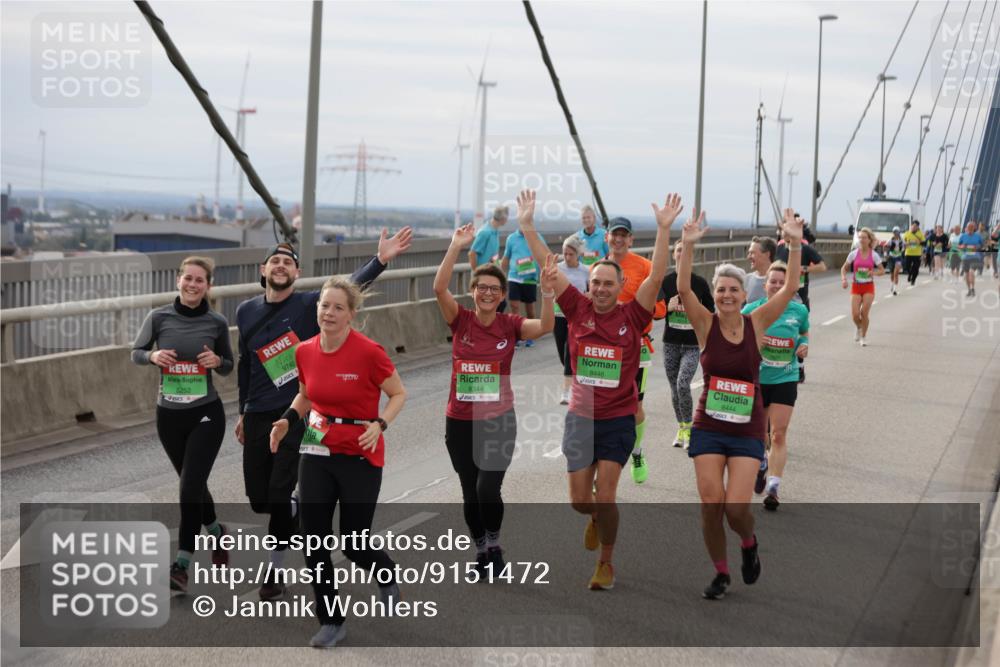 03.10.2025 - Köhlbrandbrückenlauf Jannik Wohlers http://msf.ph/oto/9151472 03.10.2025 15:58:26 Position 1 8252, 9740, 8344, 8446, 8444 meine-sportfotos.de