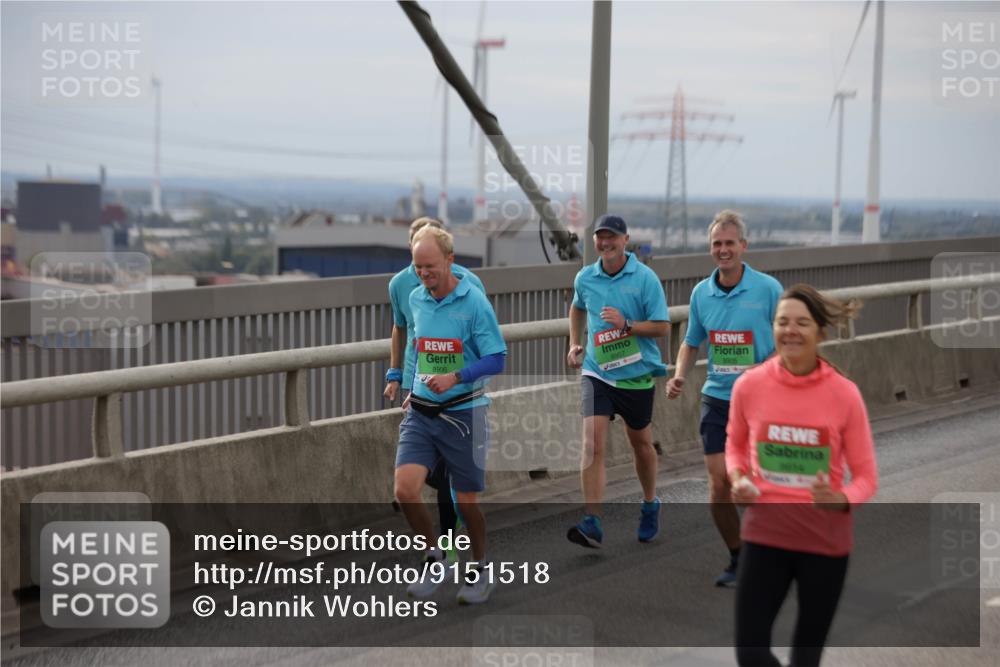 03.10.2025 - Köhlbrandbrückenlauf Jannik Wohlers http://msf.ph/oto/9151518 03.10.2025 15:58:32 Position 1 8906, 8907, 3614 meine-sportfotos.de