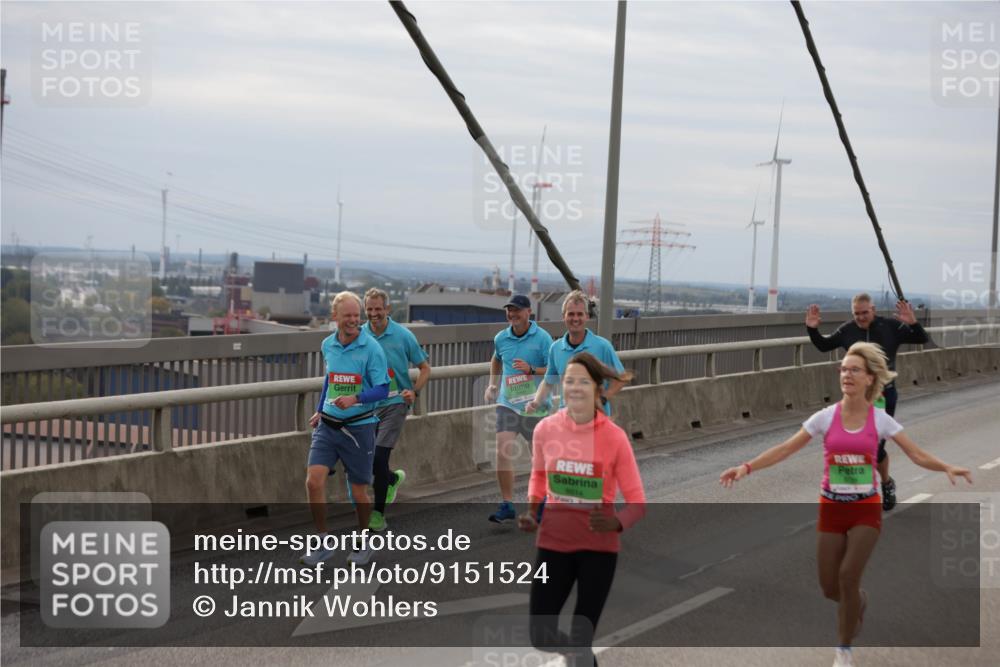 03.10.2025 - Köhlbrandbrückenlauf Jannik Wohlers http://msf.ph/oto/9151524 03.10.2025 15:58:32 Position 1 8614 meine-sportfotos.de