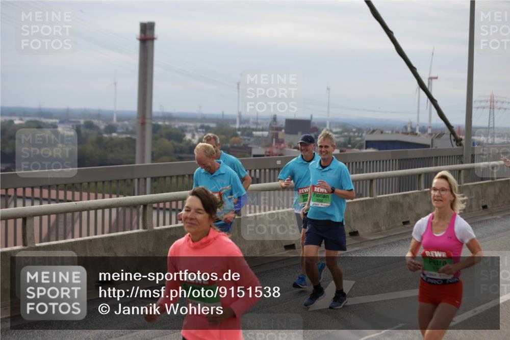 03.10.2025 - Köhlbrandbrückenlauf Jannik Wohlers http://msf.ph/oto/9151538 03.10.2025 15:58:34 Position 1 8614, 1905 meine-sportfotos.de