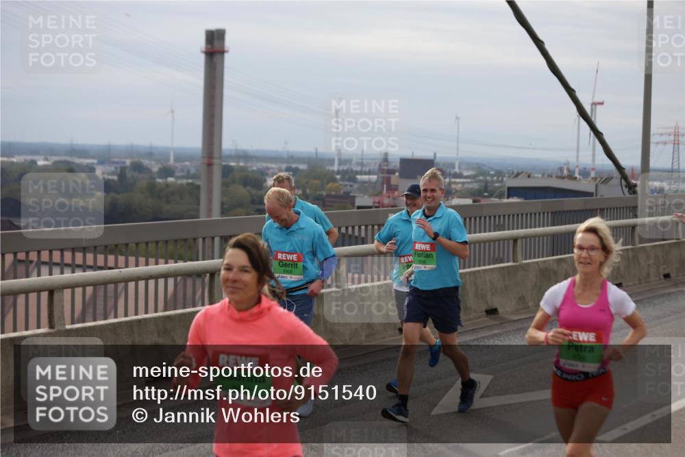 03.10.2025 - Köhlbrandbrückenlauf Jannik Wohlers http://msf.ph/oto/9151540 03.10.2025 15:58:34 Position 1 5310, 8906, 8614, 8726 meine-sportfotos.de