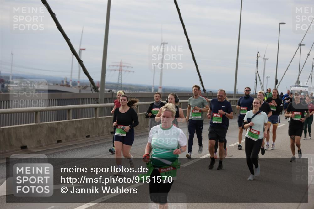 03.10.2025 - Köhlbrandbrückenlauf Jannik Wohlers http://msf.ph/oto/9151570 03.10.2025 15:58:45 Position 1 7983 meine-sportfotos.de