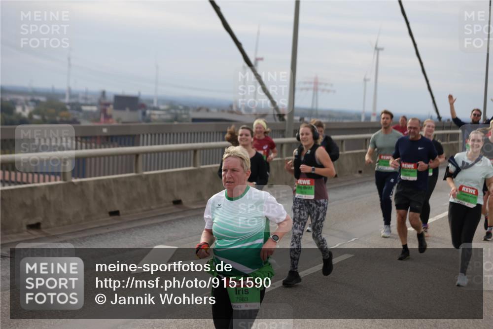 03.10.2025 - Köhlbrandbrückenlauf Jannik Wohlers http://msf.ph/oto/9151590 03.10.2025 15:58:46 Position 1 7983 meine-sportfotos.de