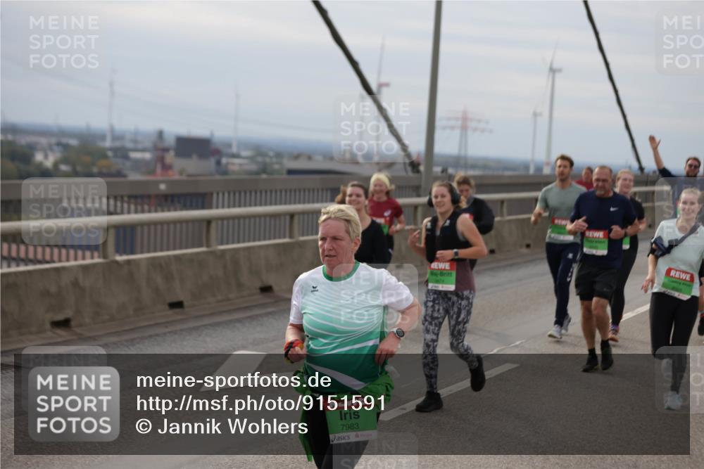 03.10.2025 - Köhlbrandbrückenlauf Jannik Wohlers http://msf.ph/oto/9151591 03.10.2025 15:58:46 Position 1 7983 meine-sportfotos.de