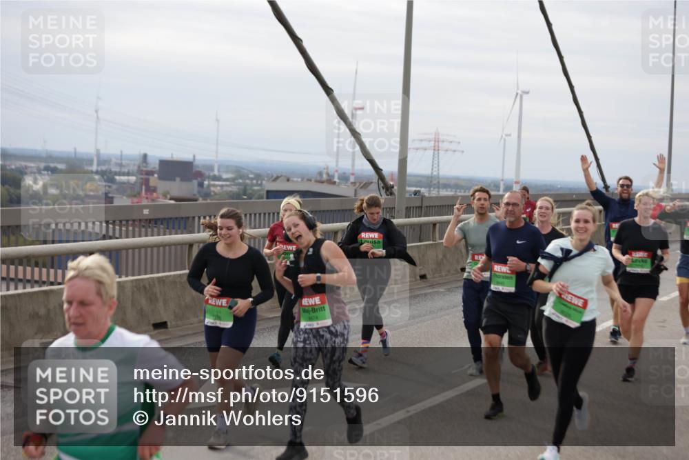 03.10.2025 - Köhlbrandbrückenlauf Jannik Wohlers http://msf.ph/oto/9151596 03.10.2025 15:58:47 Position 1 9445, 474 meine-sportfotos.de