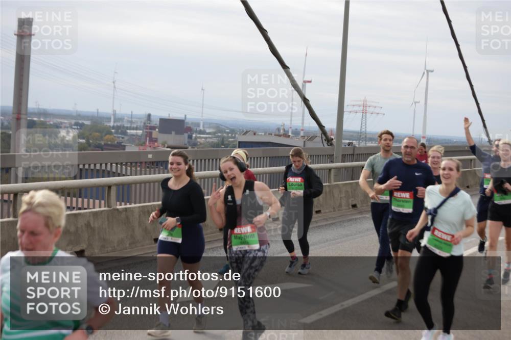 03.10.2025 - Köhlbrandbrückenlauf Jannik Wohlers http://msf.ph/oto/9151600 03.10.2025 15:58:47 Position 1 647 meine-sportfotos.de