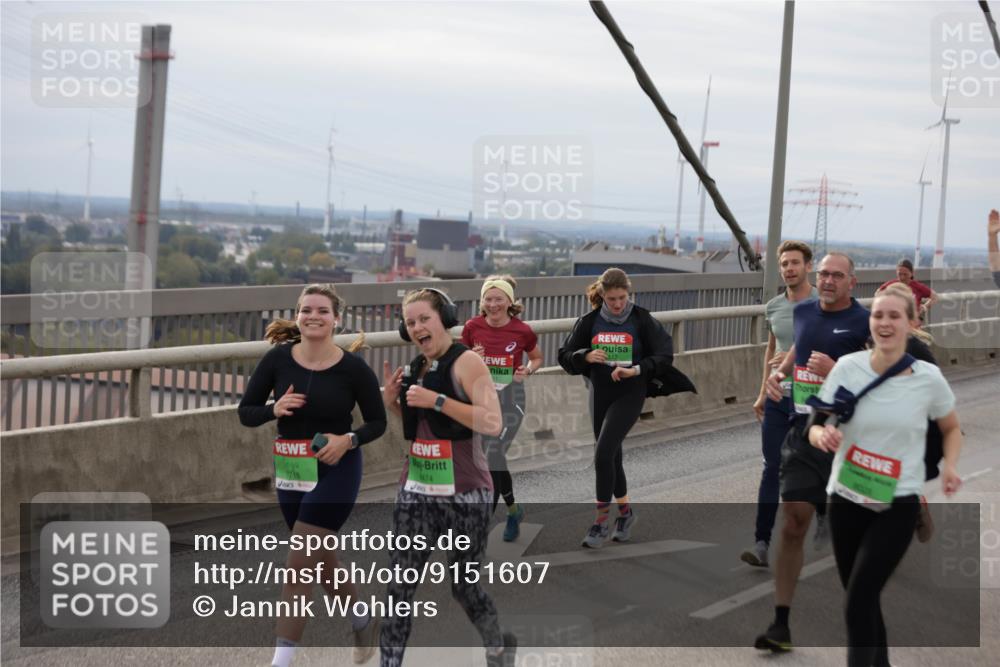 03.10.2025 - Köhlbrandbrückenlauf Jannik Wohlers http://msf.ph/oto/9151607 03.10.2025 15:58:47 Position 1 7716, 474, 112 meine-sportfotos.de