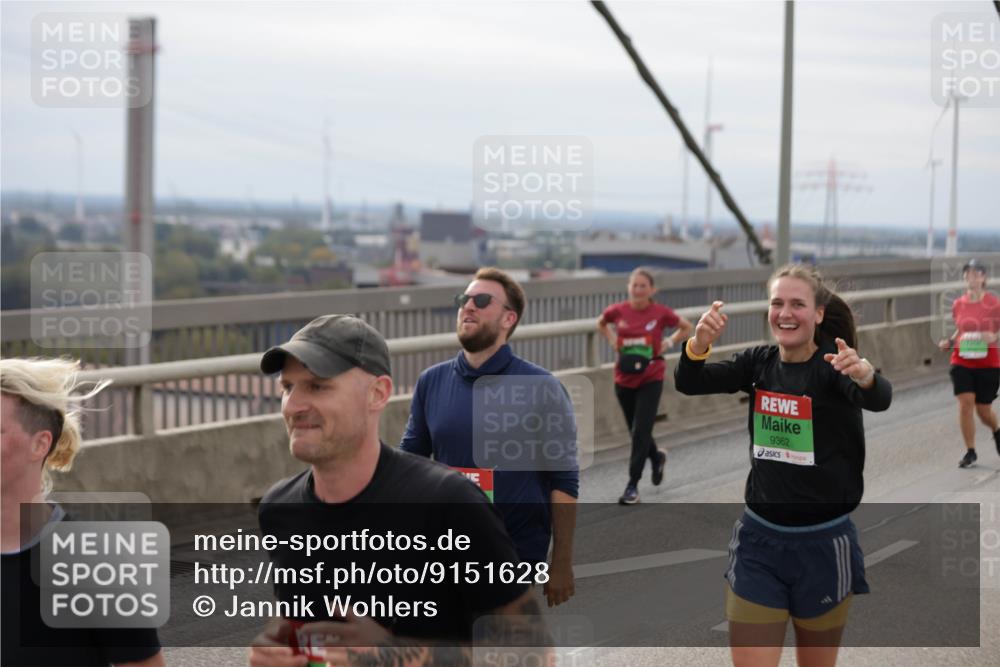 03.10.2025 - Köhlbrandbrückenlauf Jannik Wohlers http://msf.ph/oto/9151628 03.10.2025 15:58:50 Position 1 9362 meine-sportfotos.de