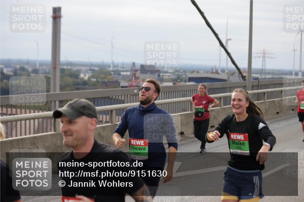 03.10.2025 - Köhlbrandbrückenlauf Jannik Wohlers http://msf.ph/oto/9151630 03.10.2025 15:58:50 Position 1 9360, 9362 meine-sportfotos.de
