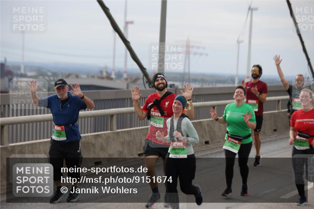 03.10.2025 - Köhlbrandbrückenlauf Jannik Wohlers http://msf.ph/oto/9151674 03.10.2025 15:59:01 Position 1 9112, 9637 meine-sportfotos.de
