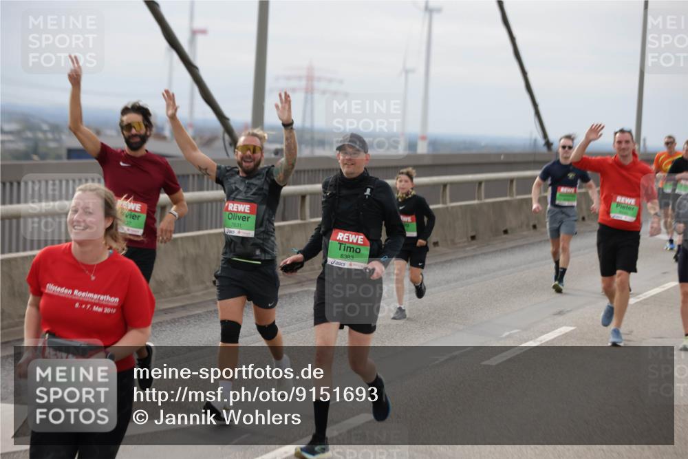03.10.2025 - Köhlbrandbrückenlauf Jannik Wohlers http://msf.ph/oto/9151693 03.10.2025 15:59:04 Position 1 437, 7631, 8383, 6, 47, 2016 meine-sportfotos.de