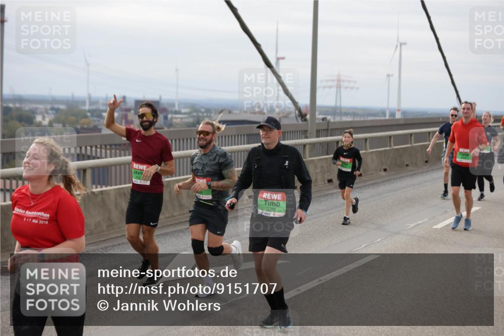 03.10.2025 - Köhlbrandbrückenlauf Jannik Wohlers http://msf.ph/oto/9151707 03.10.2025 15:59:05 Position 1 6, 7, 2016, 0, 76374, 8383 meine-sportfotos.de