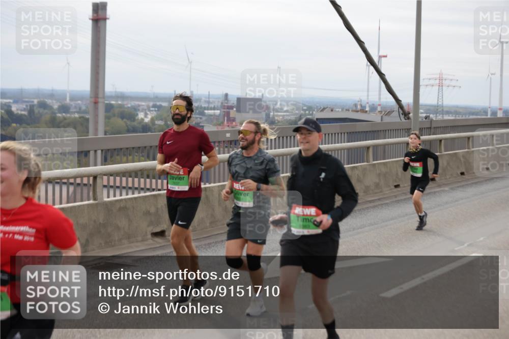 03.10.2025 - Köhlbrandbrückenlauf Jannik Wohlers http://msf.ph/oto/9151710 03.10.2025 15:59:05 Position 1 7, 2016, 7637, 8303 meine-sportfotos.de