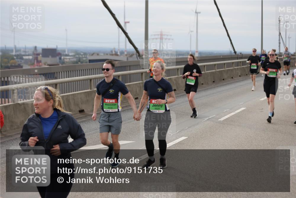 03.10.2025 - Köhlbrandbrückenlauf Jannik Wohlers http://msf.ph/oto/9151735 03.10.2025 15:59:09 Position 1 9630, 9629 meine-sportfotos.de