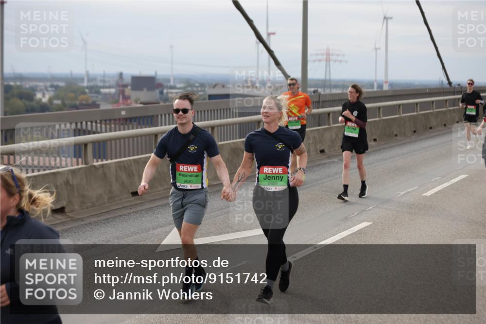 03.10.2025 - Köhlbrandbrückenlauf Jannik Wohlers http://msf.ph/oto/9151742 03.10.2025 15:59:09 Position 1 9630, 9629 meine-sportfotos.de