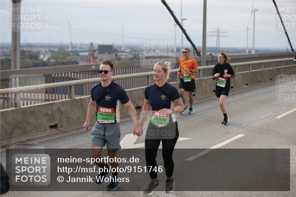 03.10.2025 - Köhlbrandbrückenlauf Jannik Wohlers http://msf.ph/oto/9151746 03.10.2025 15:59:09 Position 1 9630, 9629 meine-sportfotos.de
