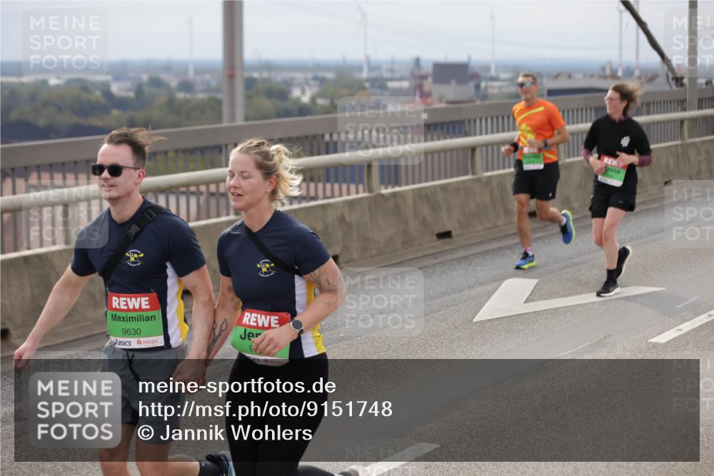 03.10.2025 - Köhlbrandbrückenlauf Jannik Wohlers http://msf.ph/oto/9151748 03.10.2025 15:59:10 Position 1 9630 meine-sportfotos.de