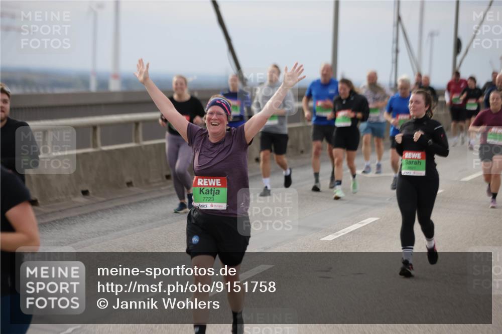 03.10.2025 - Köhlbrandbrückenlauf Jannik Wohlers http://msf.ph/oto/9151758 03.10.2025 15:59:14 Position 1 7723 meine-sportfotos.de