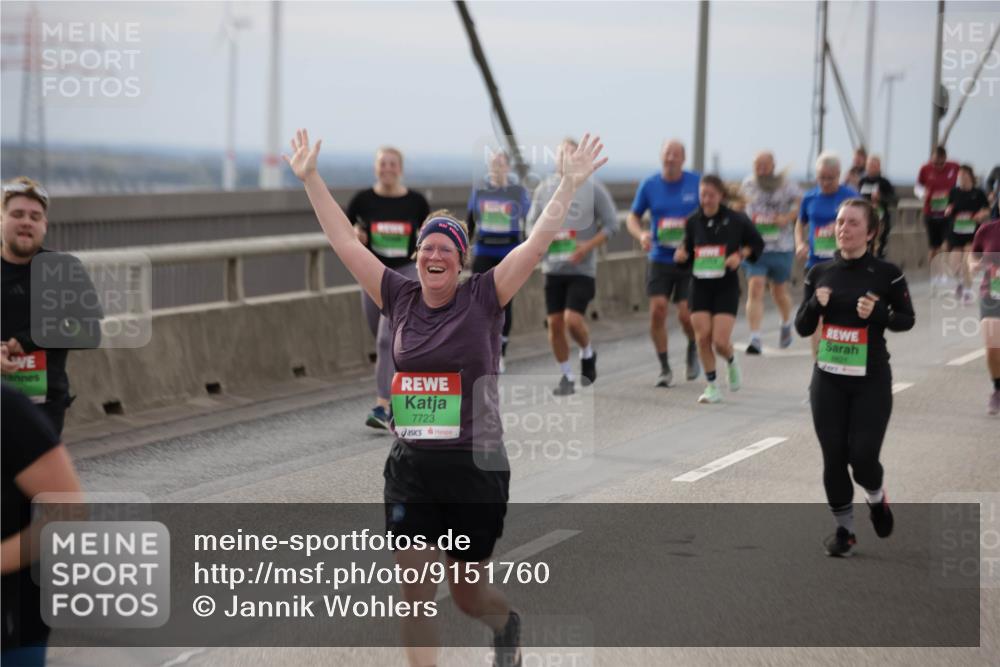 03.10.2025 - Köhlbrandbrückenlauf Jannik Wohlers http://msf.ph/oto/9151760 03.10.2025 15:59:14 Position 1 7723 meine-sportfotos.de