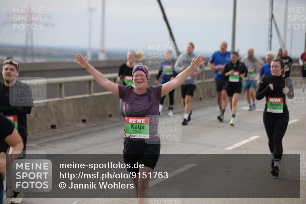 03.10.2025 - Köhlbrandbrückenlauf Jannik Wohlers http://msf.ph/oto/9151763 03.10.2025 15:59:14 Position 1 7723, 8821 meine-sportfotos.de