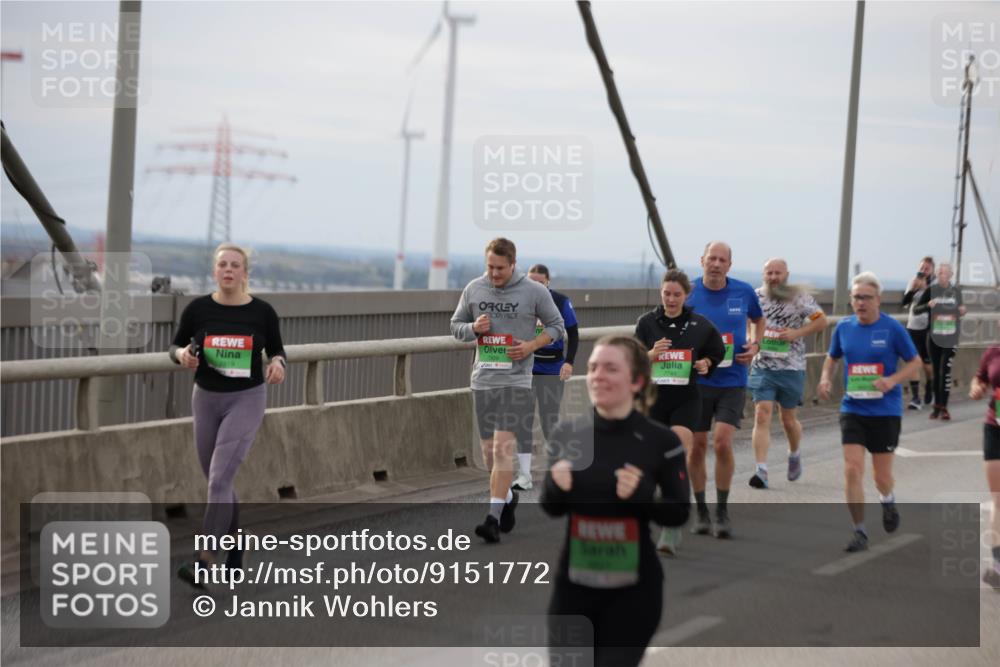 03.10.2025 - Köhlbrandbrückenlauf Jannik Wohlers http://msf.ph/oto/9151772 03.10.2025 15:59:16 Position 1 7819, 7741 meine-sportfotos.de