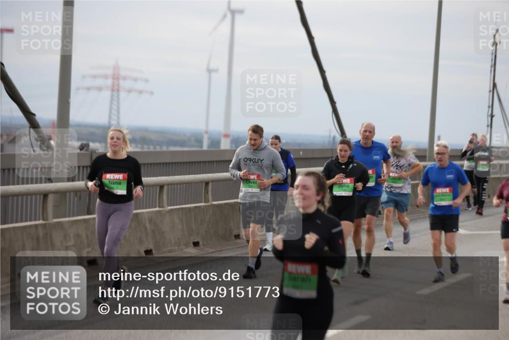 03.10.2025 - Köhlbrandbrückenlauf Jannik Wohlers http://msf.ph/oto/9151773 03.10.2025 15:59:17 Position 1  meine-sportfotos.de