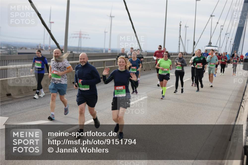 03.10.2025 - Köhlbrandbrückenlauf Jannik Wohlers http://msf.ph/oto/9151794 03.10.2025 15:59:24 Position 1 8534, 10 meine-sportfotos.de