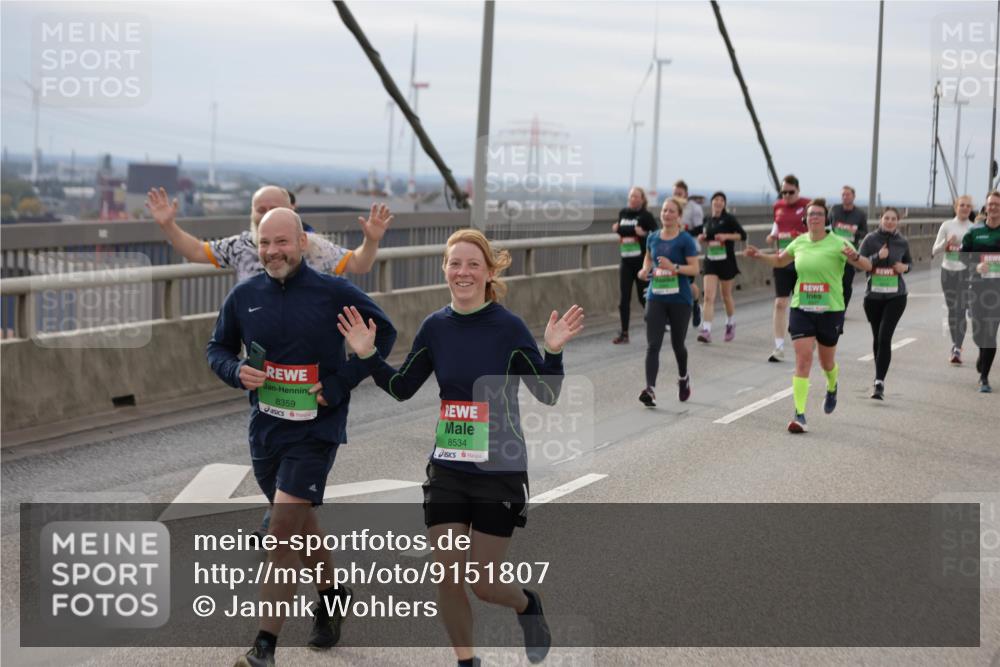 03.10.2025 - Köhlbrandbrückenlauf Jannik Wohlers http://msf.ph/oto/9151807 03.10.2025 15:59:25 Position 1 8359, 8534 meine-sportfotos.de