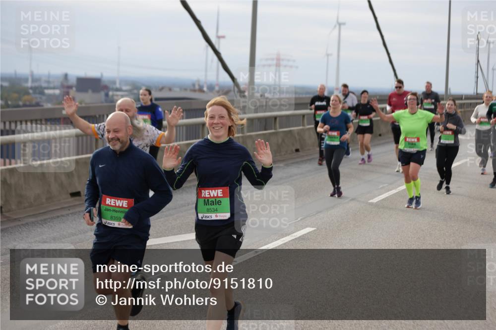 03.10.2025 - Köhlbrandbrückenlauf Jannik Wohlers http://msf.ph/oto/9151810 03.10.2025 15:59:25 Position 1 8359, 8534 meine-sportfotos.de