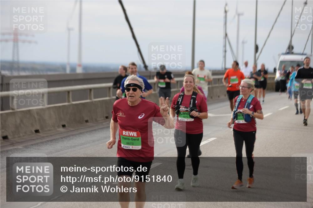 03.10.2025 - Köhlbrandbrückenlauf Jannik Wohlers http://msf.ph/oto/9151840 03.10.2025 15:59:31 Position 1 8673, 8879 meine-sportfotos.de