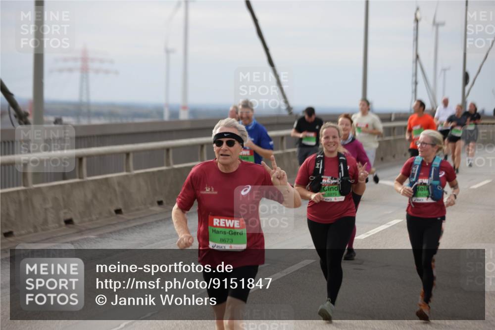 03.10.2025 - Köhlbrandbrückenlauf Jannik Wohlers http://msf.ph/oto/9151847 03.10.2025 15:59:32 Position 1 8673, 8879 meine-sportfotos.de