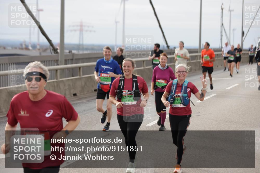 03.10.2025 - Köhlbrandbrückenlauf Jannik Wohlers http://msf.ph/oto/9151851 03.10.2025 15:59:33 Position 1 8673, 8879, 8242 meine-sportfotos.de