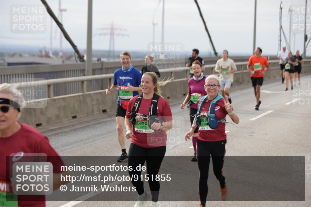 03.10.2025 - Köhlbrandbrückenlauf Jannik Wohlers http://msf.ph/oto/9151855 03.10.2025 15:59:33 Position 1 8879, 824 meine-sportfotos.de