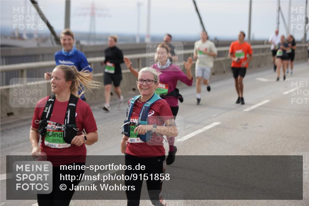 03.10.2025 - Köhlbrandbrückenlauf Jannik Wohlers http://msf.ph/oto/9151858 03.10.2025 15:59:34 Position 1 8879, 824 meine-sportfotos.de