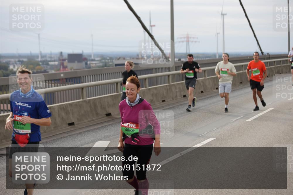 03.10.2025 - Köhlbrandbrückenlauf Jannik Wohlers http://msf.ph/oto/9151872 03.10.2025 15:59:36 Position 1 8526, 8525 meine-sportfotos.de